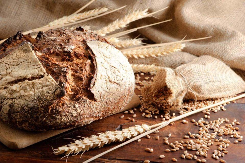 What Are the Benefits of Whole Rye Bread?